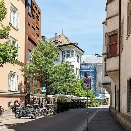 Erker Bozen
