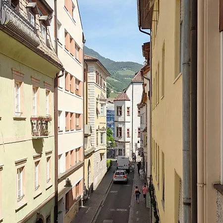 Erker Apartment