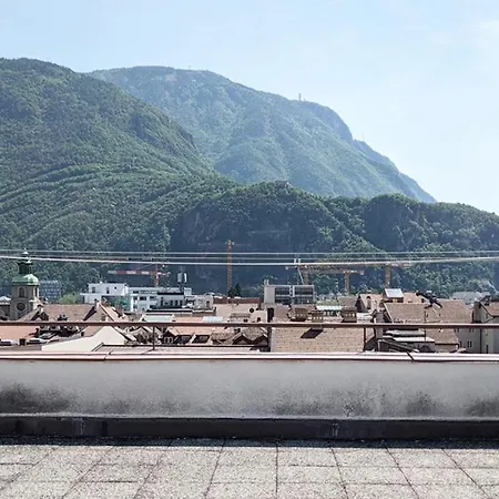 Erker Apartment Bolzano